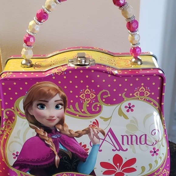 Tin box co - Picture 2 of 2